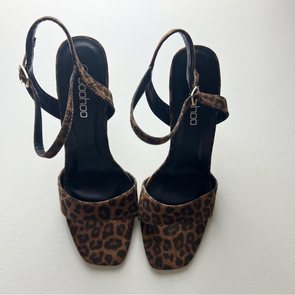 Boohoo Leopard Square Toe Ankle Strap Sandal - Picture 5 of 10